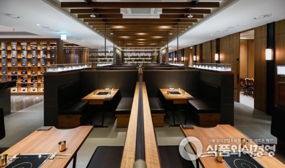 창고43 압구정점 내부 전경 / 사진제공=bhc