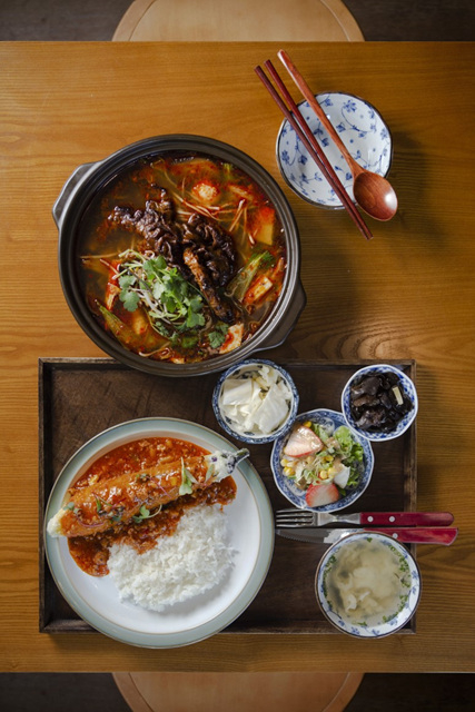 마라 전골 & 어향 통가지 스테이크 정식