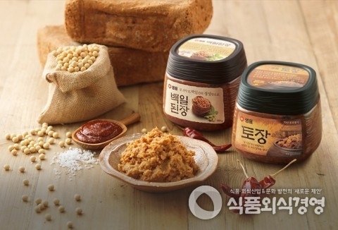 샘표의 프리미엄 된장 토장과 백일된장이 된장 부문 판매 1위를 기록했다 / 사진=샘표