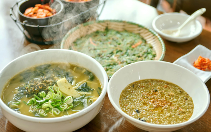 사진=성산보말죽칼국수 대표메뉴들