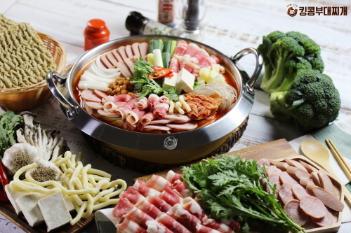 사진=킹콩부대찌개 