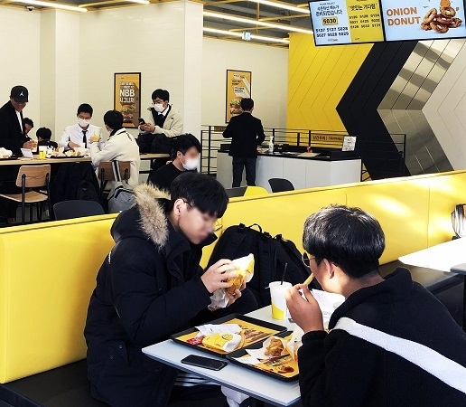 노브랜드 버거 53호점 대구 월성점 /사진제공=신세계푸드