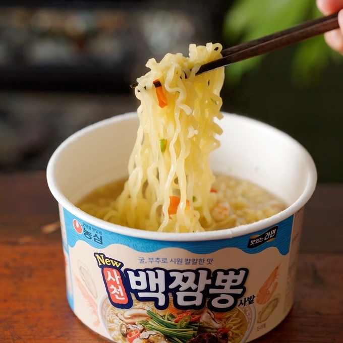 농심 '사천백짬뽕사발'