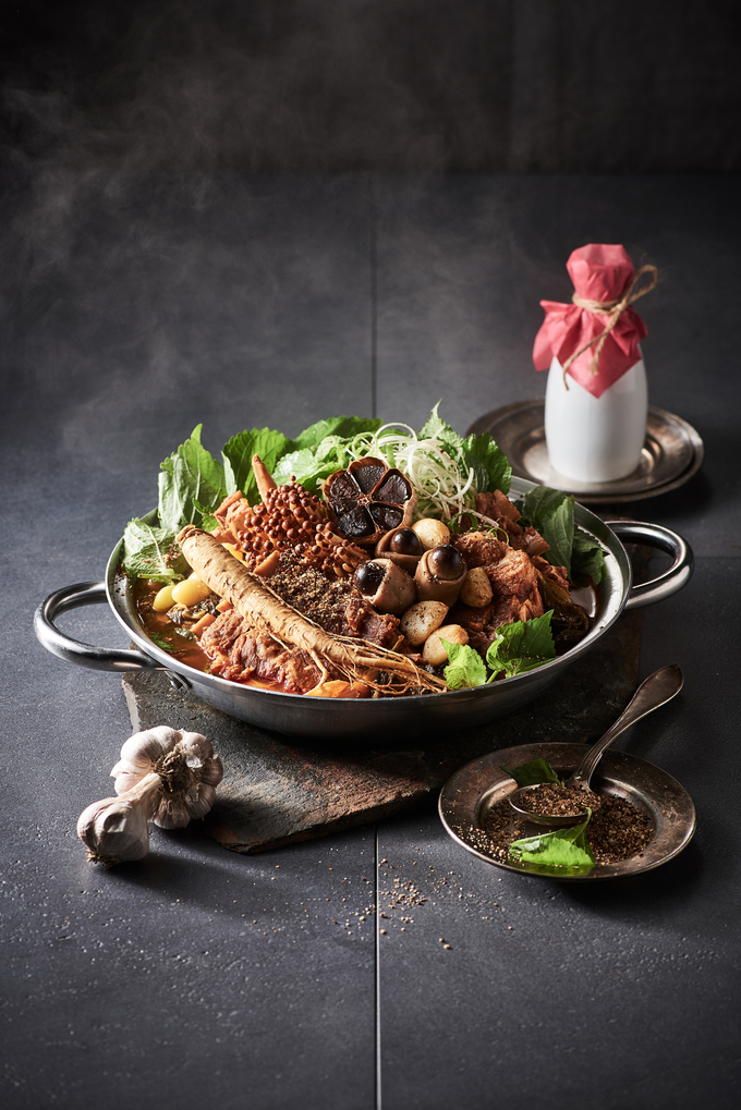 활력보감뼈전골/ⓒ(주)보하라