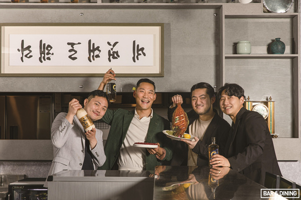 박윤동 매니저, 박세일 오너 셰프, 황 인용 수셰프, 오현 메인 셰프.
