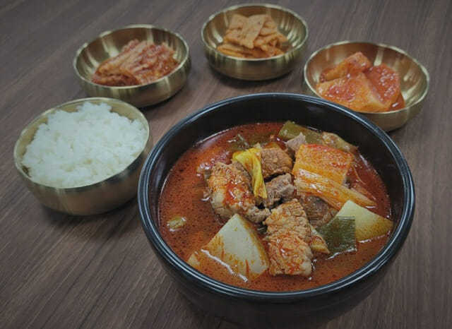 칠곡(서울) 휴게소 ‘대구10미관의 대구따로국밥’ / 자료제공=한국도로공사
