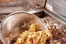 '용량꼼수' 이제 안 통해...치킨 '조리전 총중량' 표시 의무화