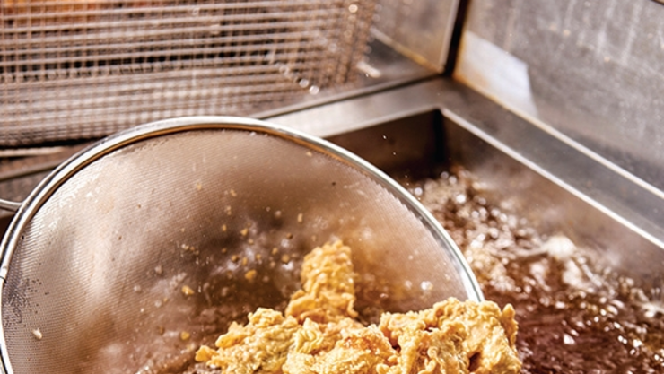 '용량꼼수' 이제 안 통해...치킨 '조리전 총중량' 표시 의무화