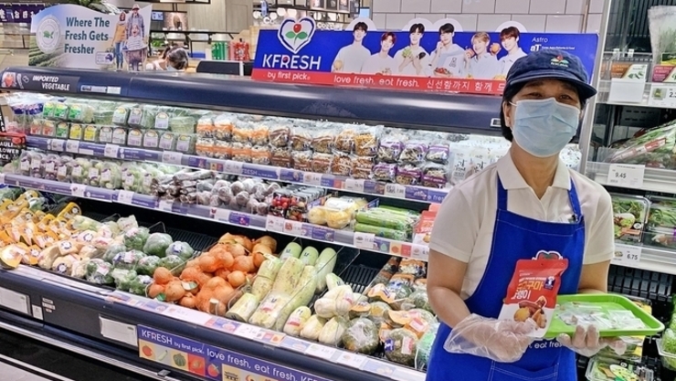 농식품부, 수출 신기록 쓴 케이-푸드 플러스(K-푸드+) 2025년 136억 달러 돌파!