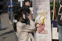 [화제의맛] 밀가루 없는 ‘경주 찰보리소금빵’, 서울에서도 통했다