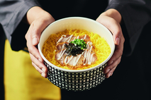 유행은 짧고, 스테디는 길다… 한솥 ‘치킨마요’ 23년 인기비결