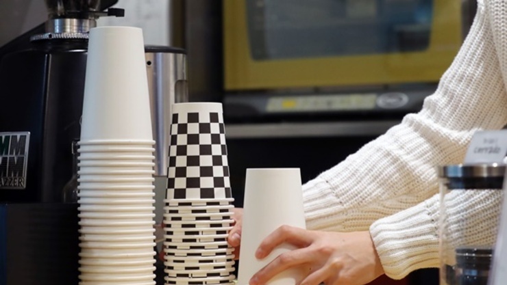 아르바이트생 커피 3잔이 업무상 횡령? 유명 프랜차이즈 커피전문점 기획 감독 착수