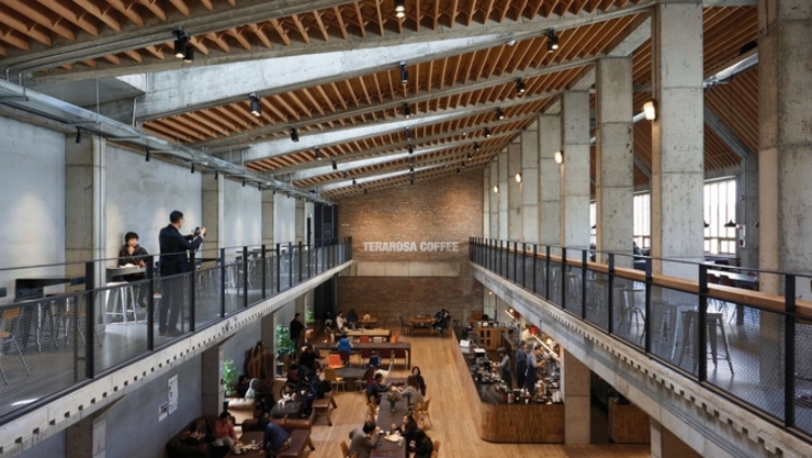 커피 한 잔 이상의 경험 선사…여행 명소된 ‘데스티네이션 카페’ 인기