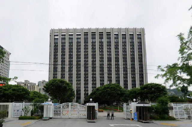 금융위원회, 소상공인의 성장과 경쟁력 강화를 적극 지원합니다.