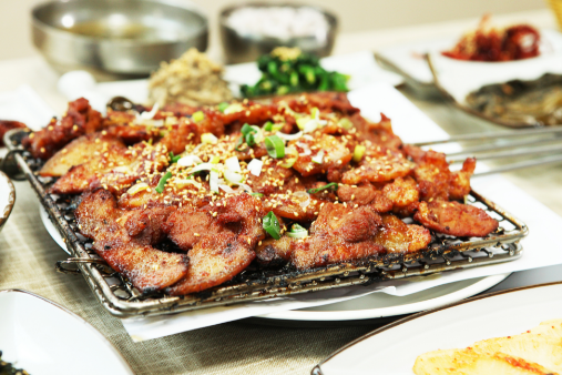 곡성 석곡 흑돼지 석쇠구이, 가을 손님 입맛을 사로잡다
