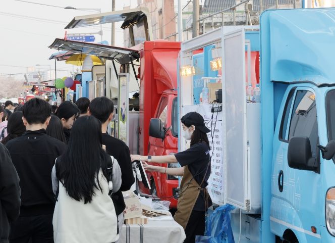 벚꽃과 함께하는 제2회 청주 푸드트럭 축제 참여자 모집