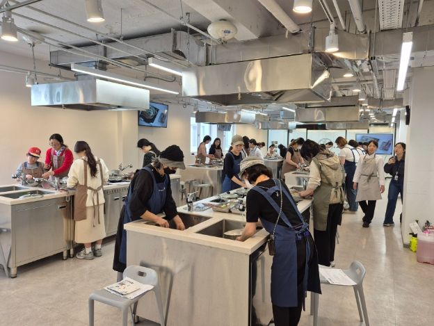 남해군-한식진흥원, 멸치쌈밥 쿠킹 클래스 운영