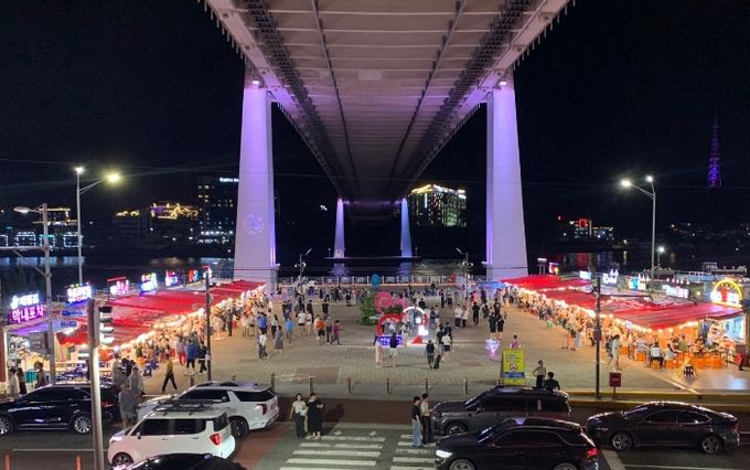 관광 대표 콘텐츠인 ‘낭만포차’를 새롭게 이끌어갈 제9기 운영자를 모집한다.